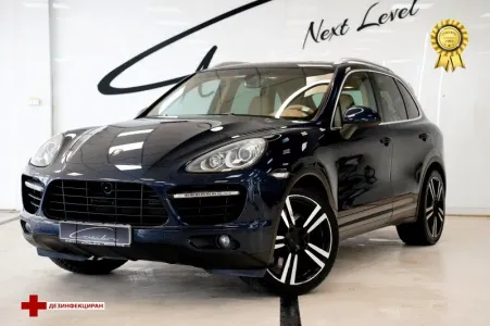 Porsche Cayenne Turbo 4.8 V8 Sport Chrono Package