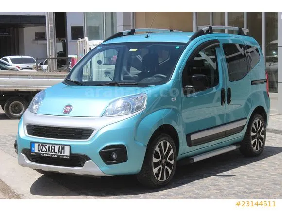 Fiat Fiorino Fiorino Combi 1.3 Multijet Premio Image 1